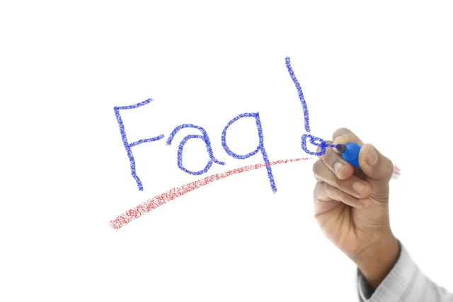 faq, help, support, questions, service, draw, pen, hand, whiteboard, transparent wipe board, visual screen, business, business person, businessman, text, writing, faq, faq, faq, faq, faq, whiteboard. Rispondere alle domande nella pagina prodotto